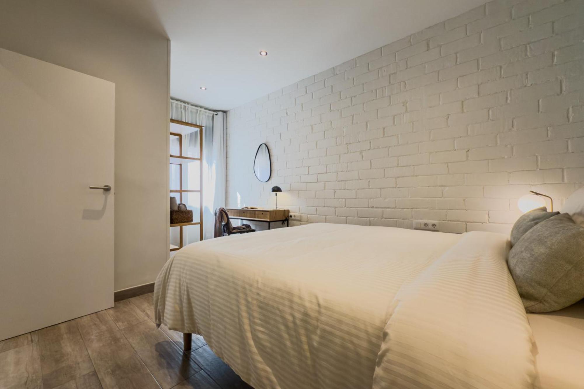 Novus Homes Barcelona Santa Eulalia L'Hospitalet de Llobregat Eksteriør billede